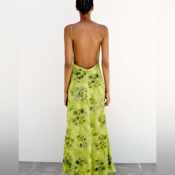 ZARA BLOGGER FAVORITE PRINTED MIDI DRESS - Picture 9 of 12